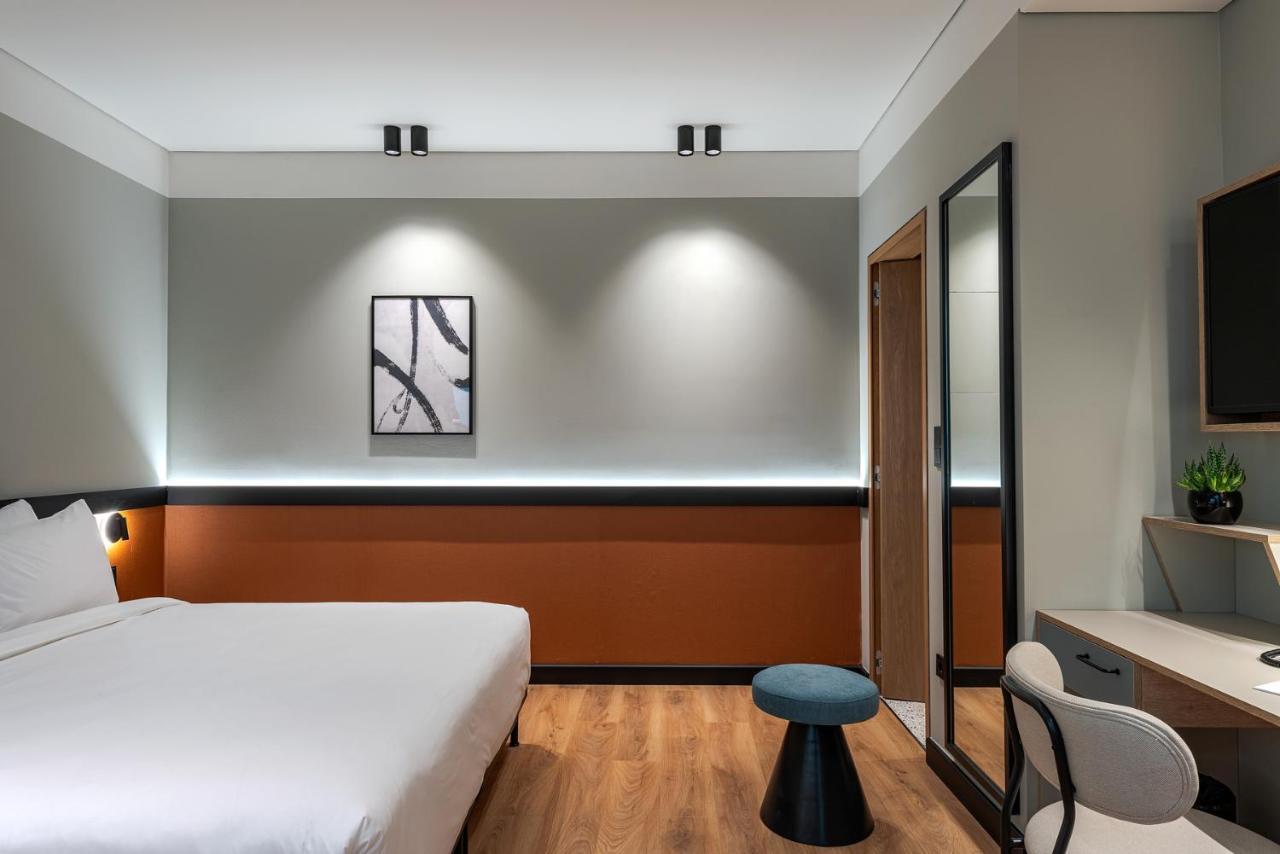 Thirtynine Urban Stay Thessaloníki Exteriör bild